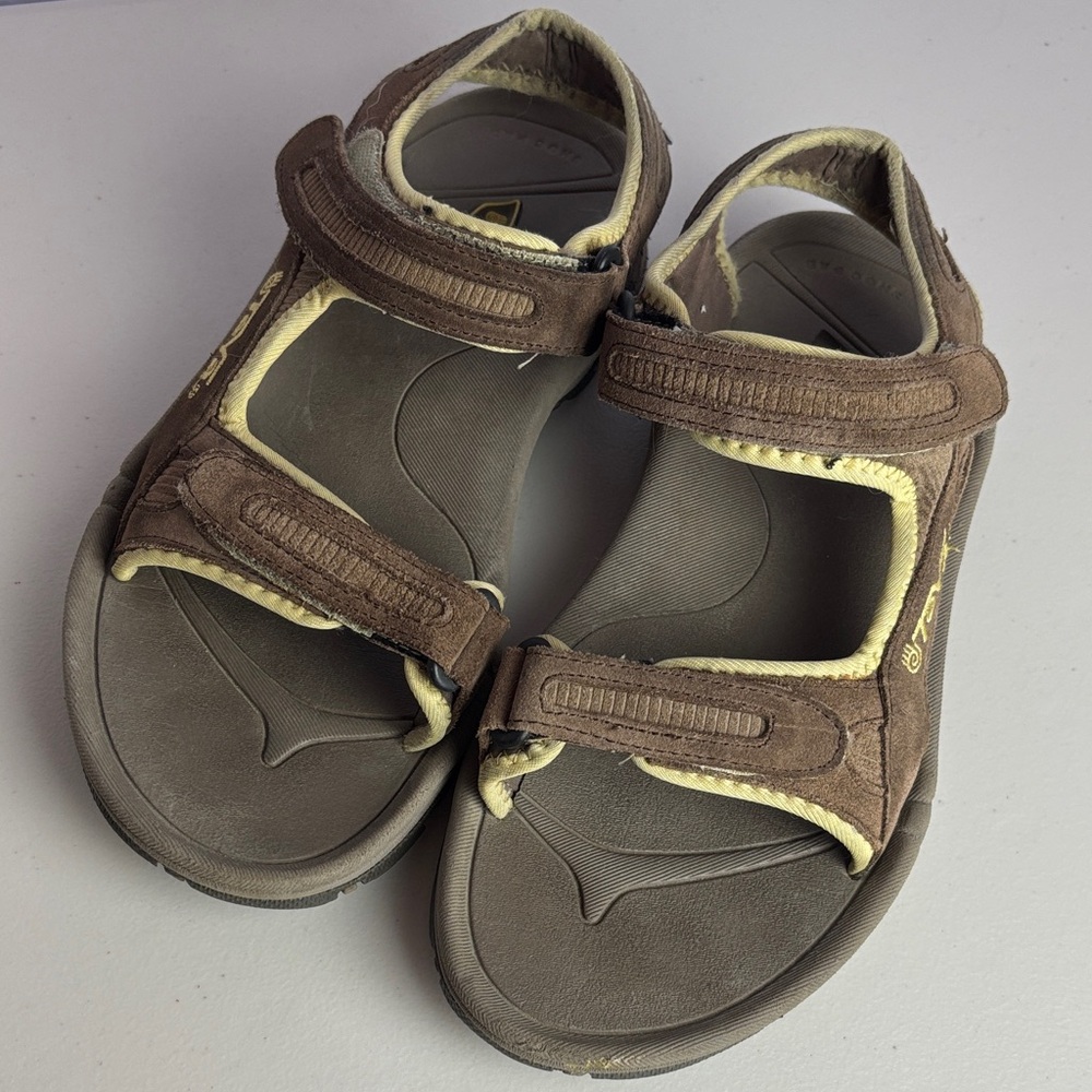 Teva Brown and Cream Women's Universal Hiking Sandals